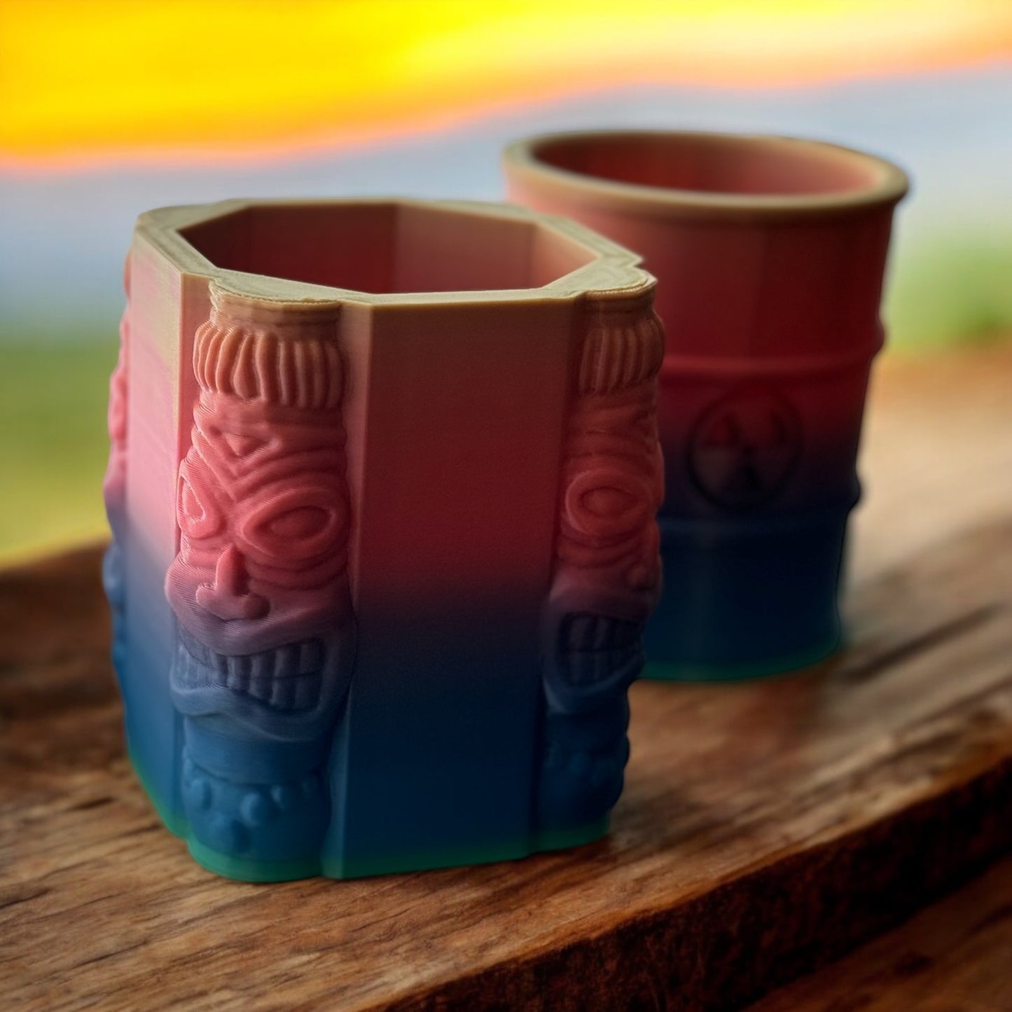 Rainbow Tiki pen cup